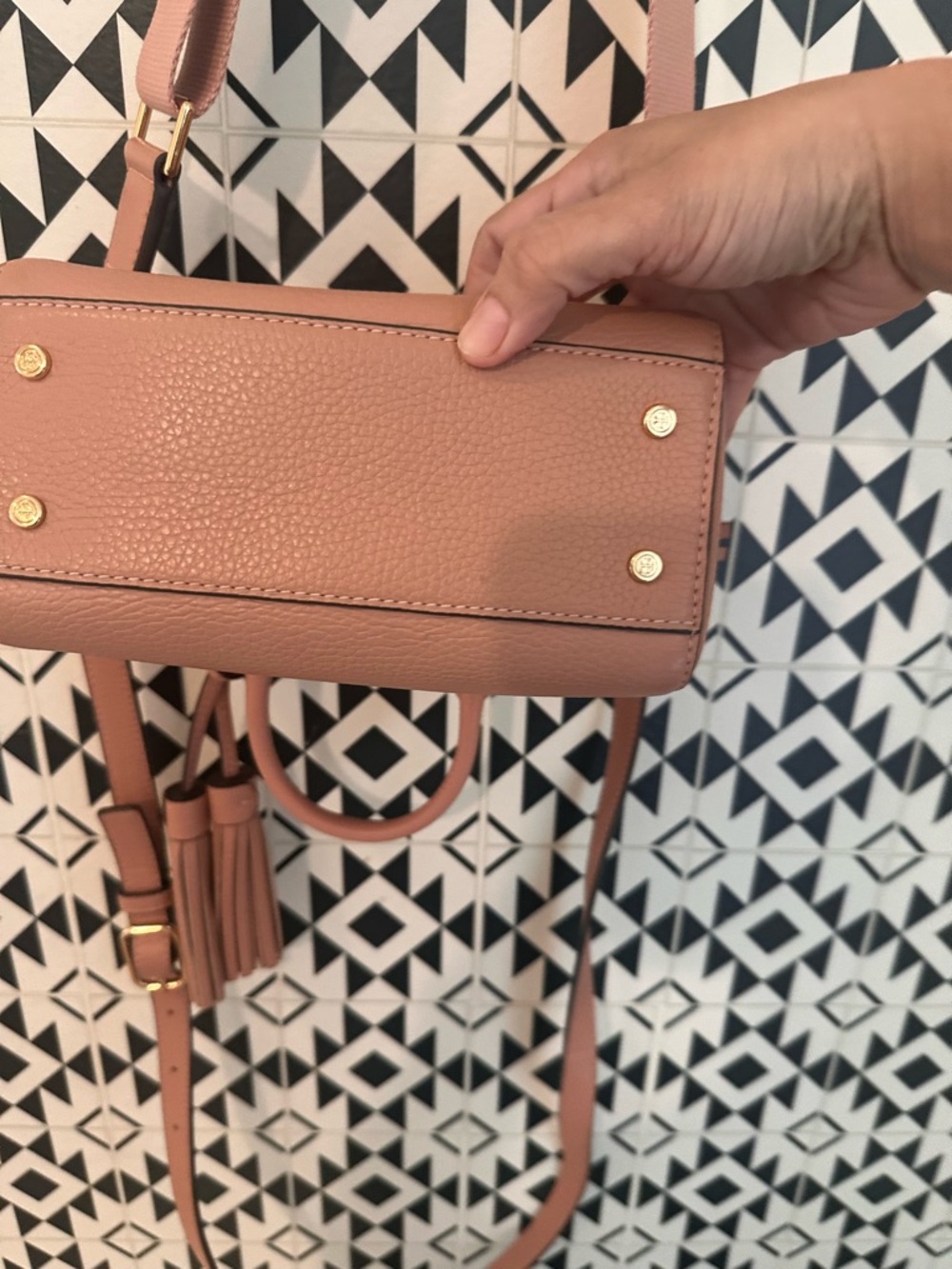 Tory Burch Small Convertible Crossbody in Dusty Rose - Picture 3 of 5
